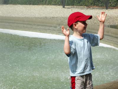 Alex near (and in) a fountain in Castres