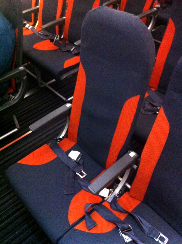 Taking a car seat on outlet easyjet